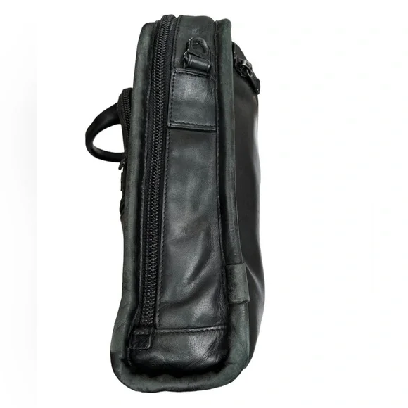 Tumi 96111DH ALPHA Slim Large Screen Black Leather Portfolio Briefcase Laptop​ - Picture 13 of 16